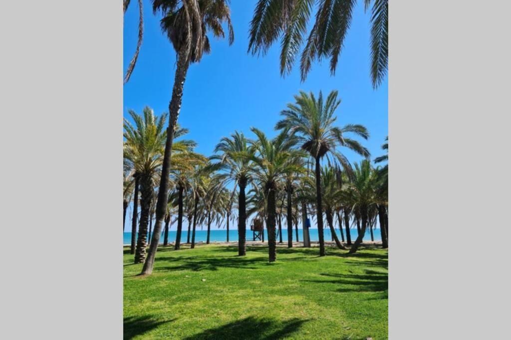 Calmahouse Carihuela Apartment Torremolinos Exterior foto