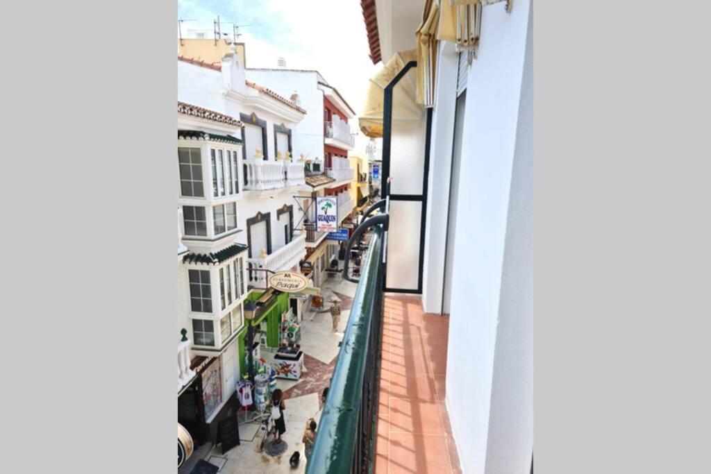 Calmahouse Carihuela Apartment Torremolinos Exterior foto